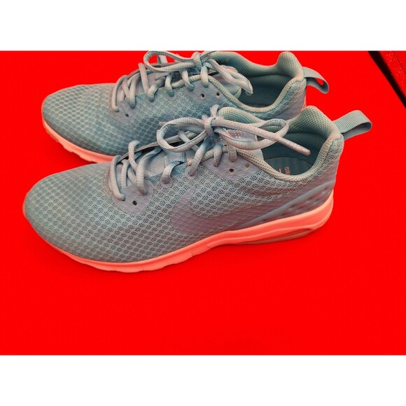 Nike Air Max Motion Womens Size‎ 10 Black Running Athletic Shoes Sneakers used - Picture 2 of 9